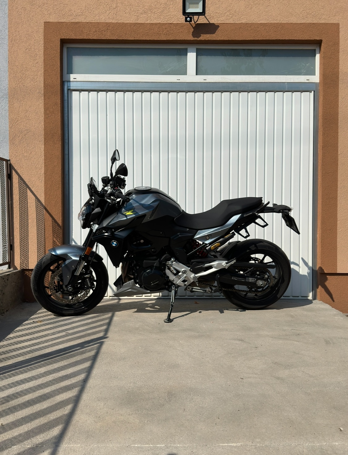 BMW F900R, 6. kp