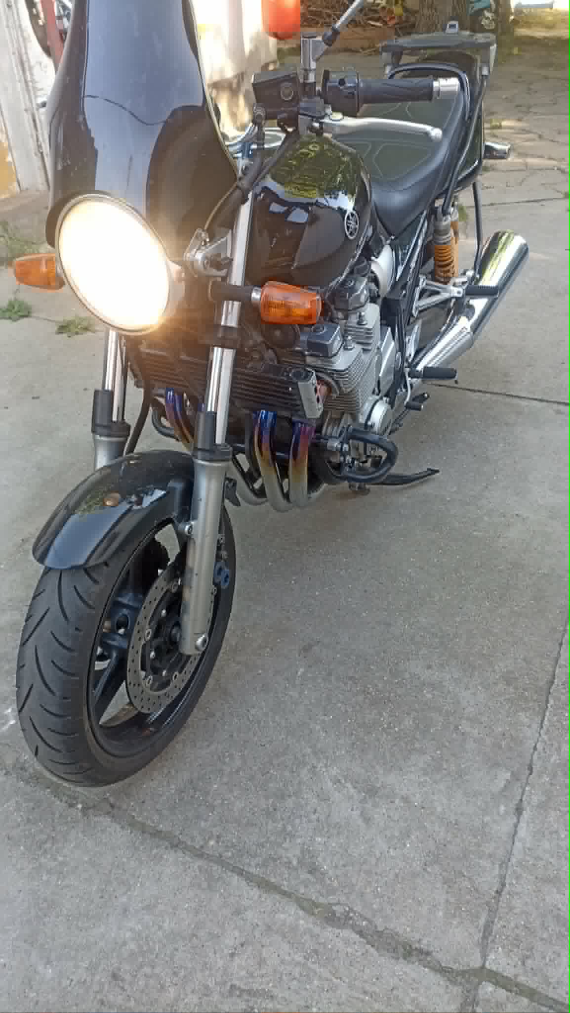 YAMAHA XJR1300, 1. k�p