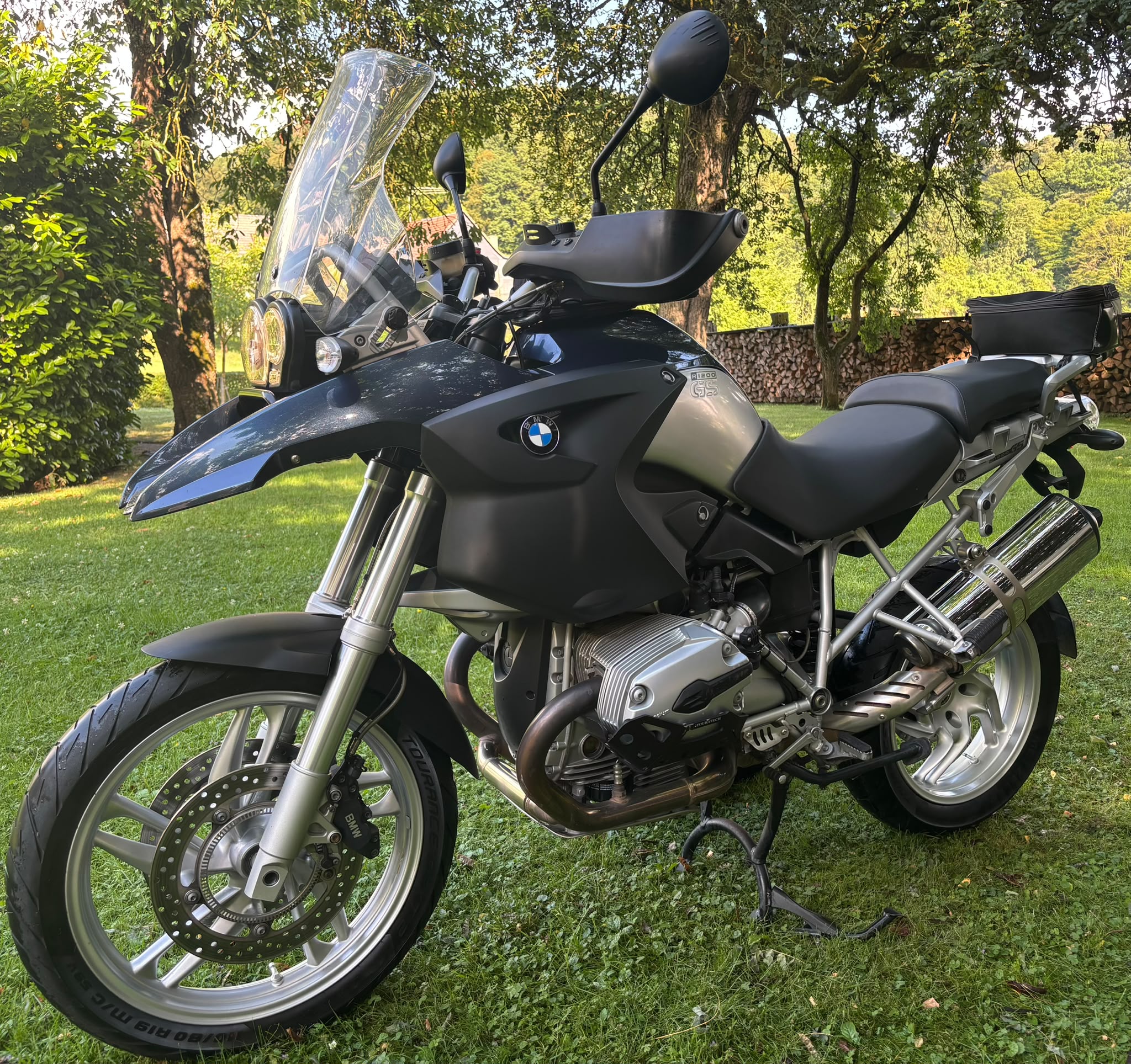 BMW R1200GS, 8. k�p